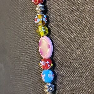 Glass bead bracelet